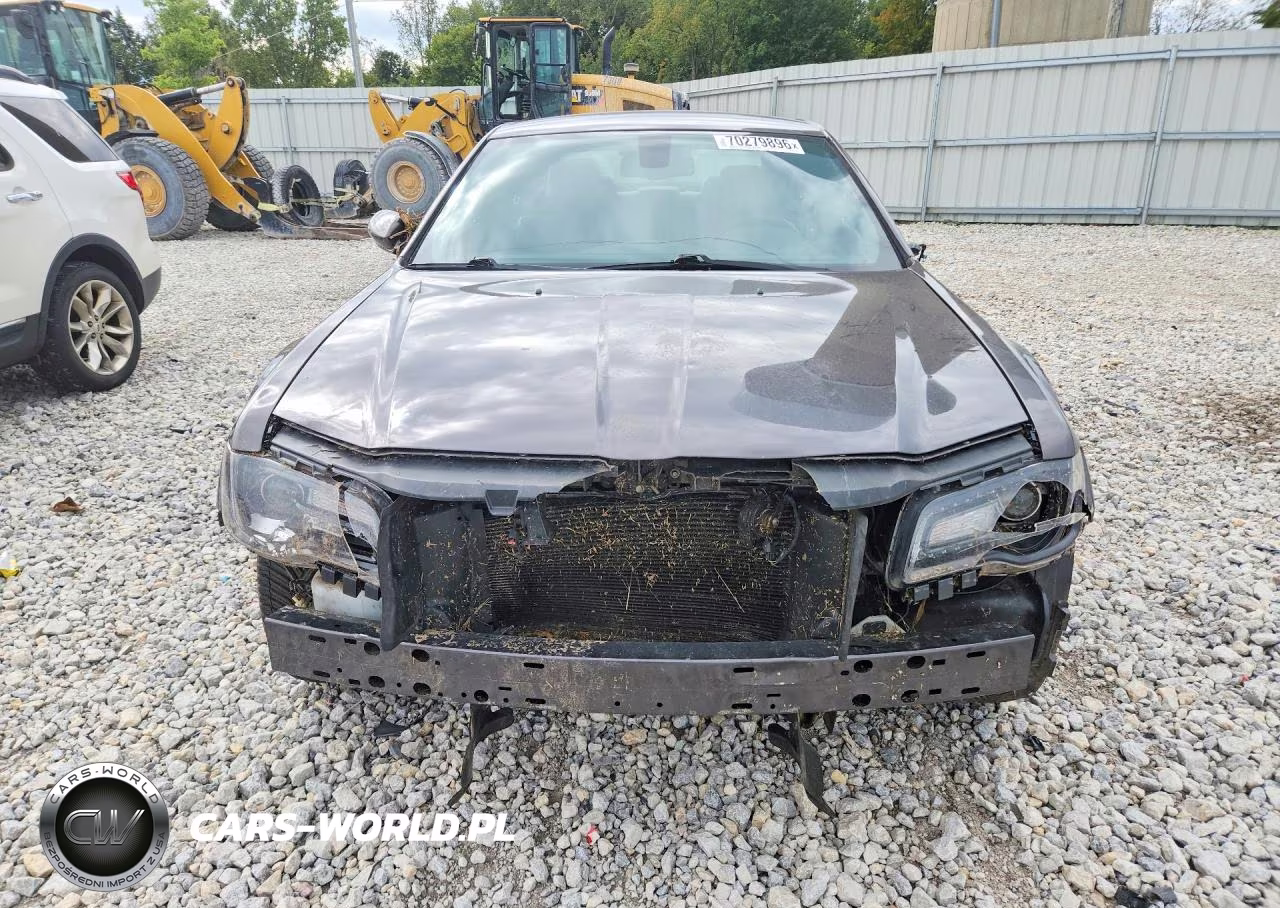 2021 Chrysler 300 S VIN:2C3CCABG4MH528893 - 5