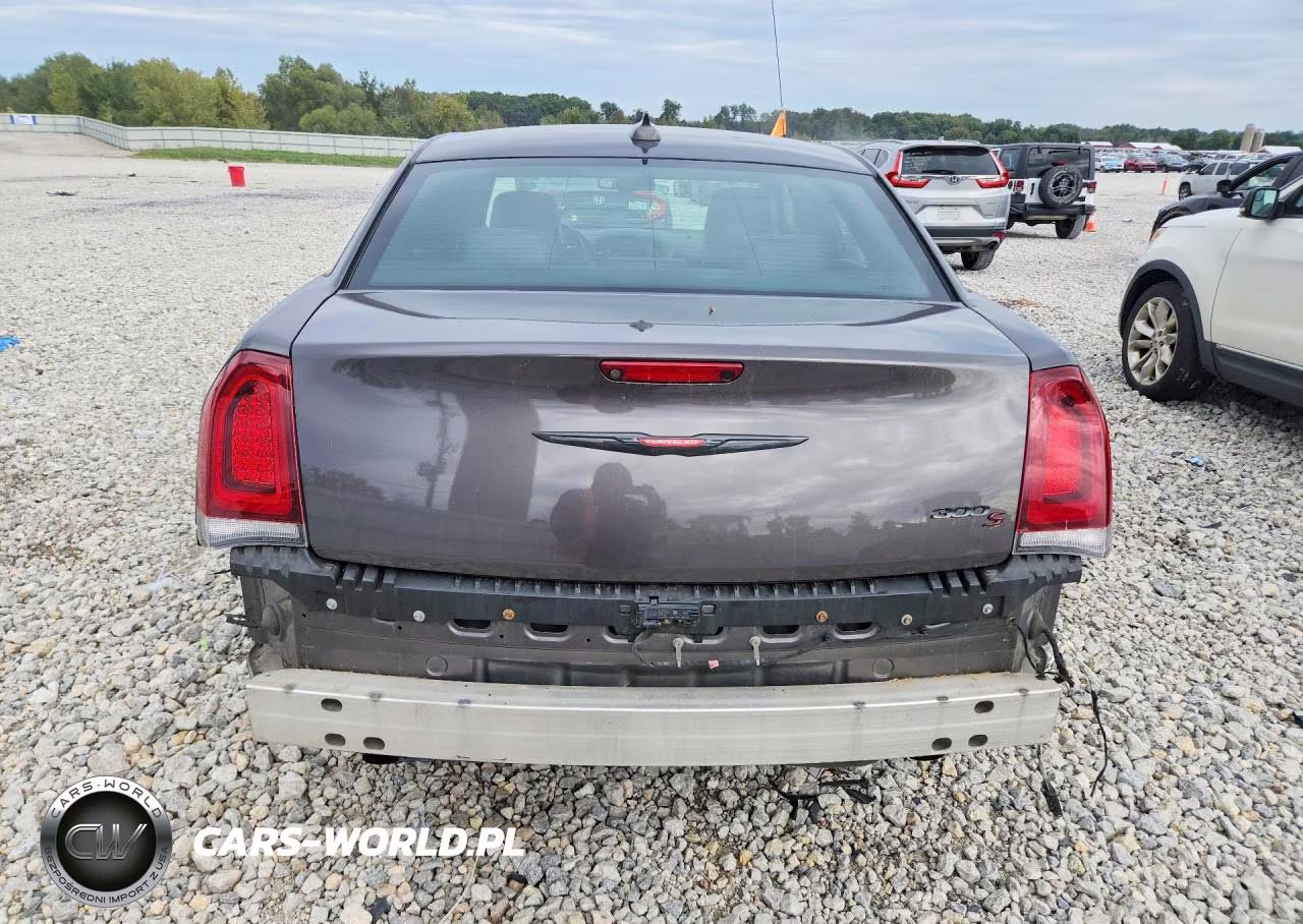 2021 Chrysler 300 S VIN:2C3CCABG4MH528893 - 6