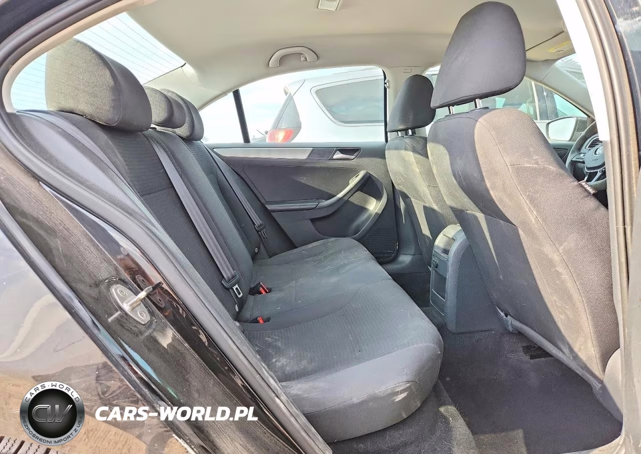 2016 Volkswagen Jetta Se VIN:3VWD67AJXGM368612 - 10