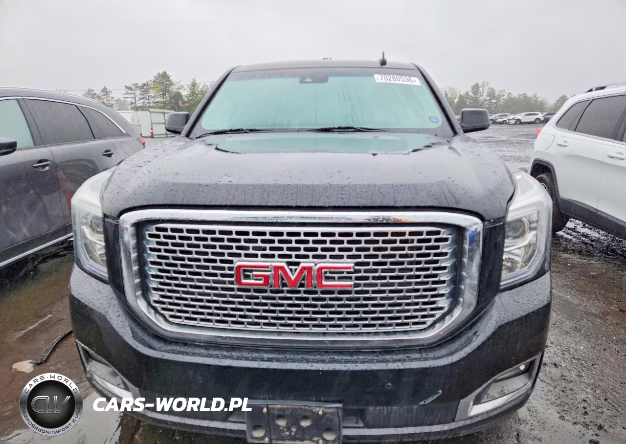 2017 GMC Yukon Xl Denali VIN:1GKS2HKJ0HR250082 - 5