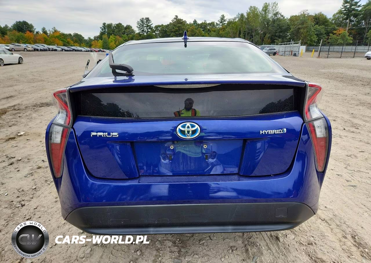 2016 Toyota Prius Two VIN:JTDKBRFU2G3504379 - 6