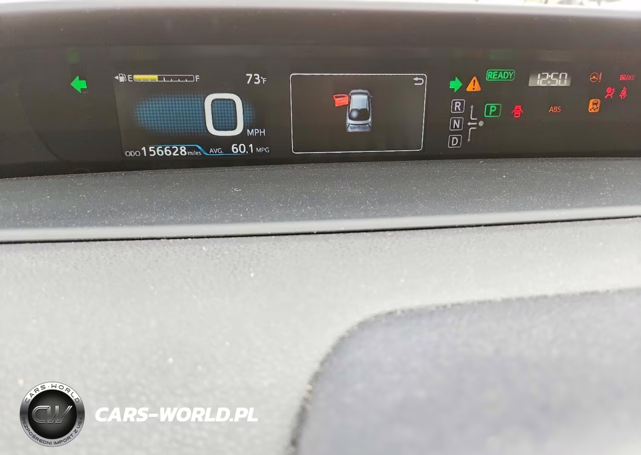 2016 Toyota Prius Two VIN:JTDKBRFU2G3504379 - 9