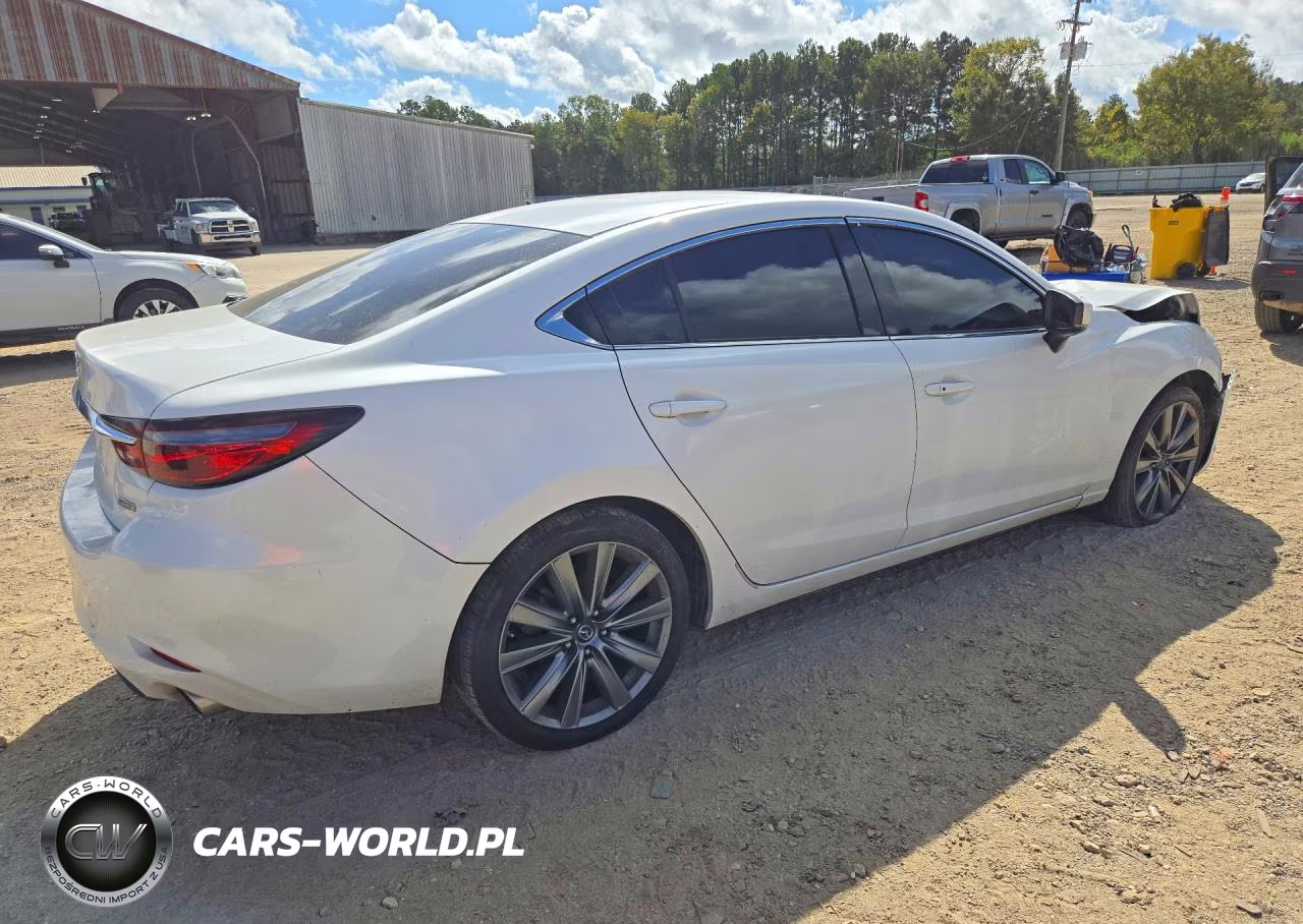 2018 Mazda 6 Touring VIN:JM1GL1VM8J1329354 - 3