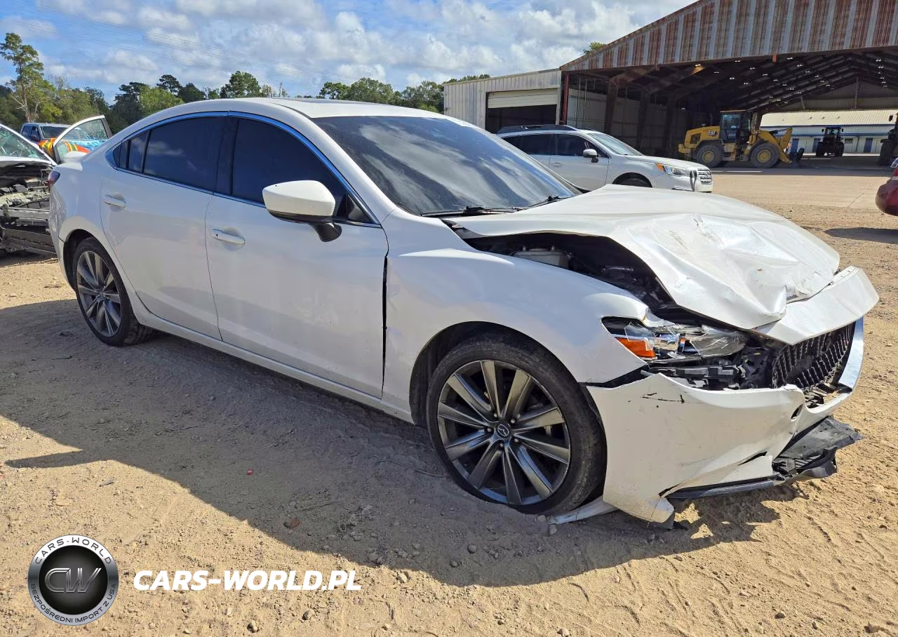 2018 Mazda 6 Touring VIN:JM1GL1VM8J1329354 - 4