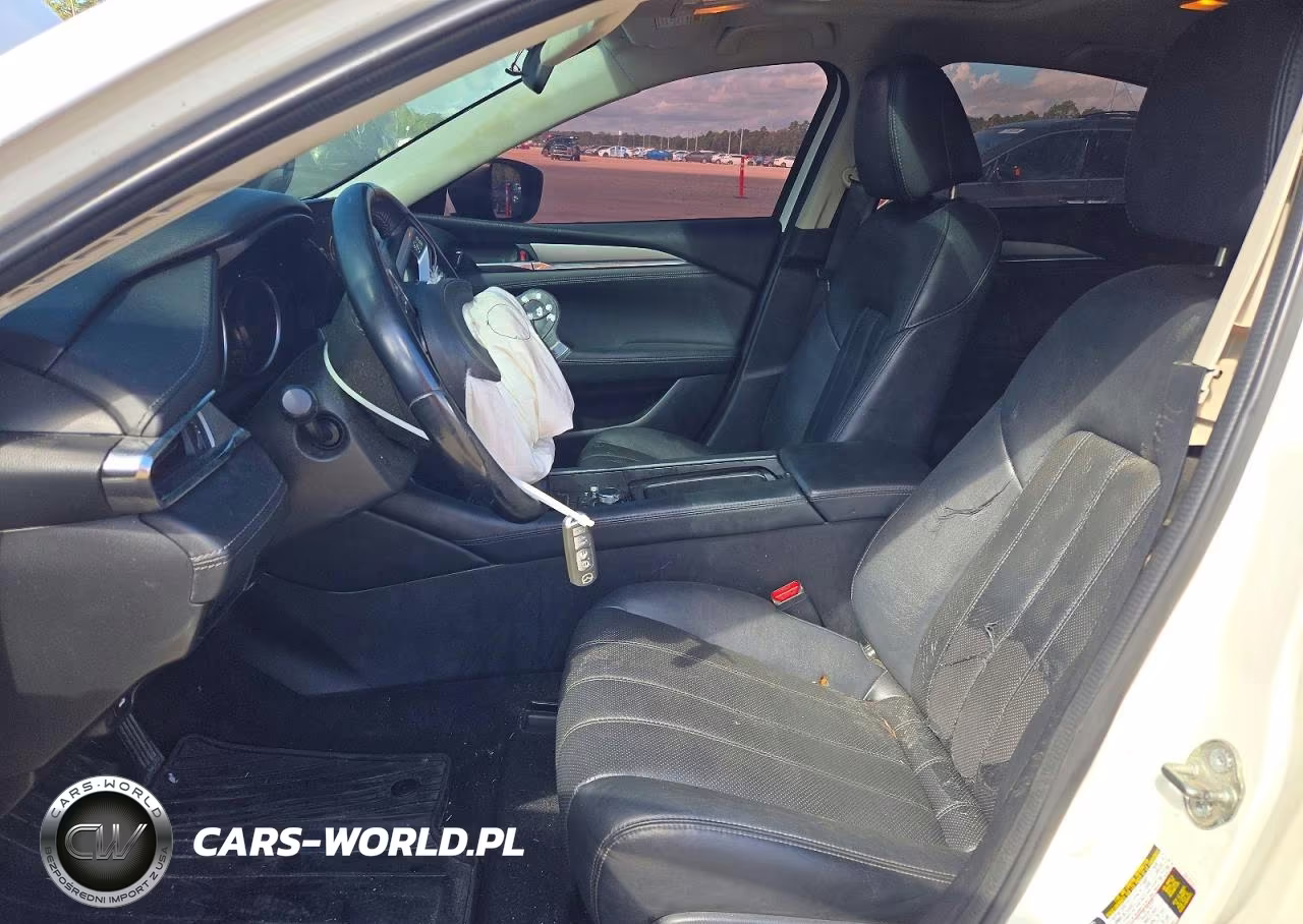 2018 Mazda 6 Touring VIN:JM1GL1VM8J1329354 - 7
