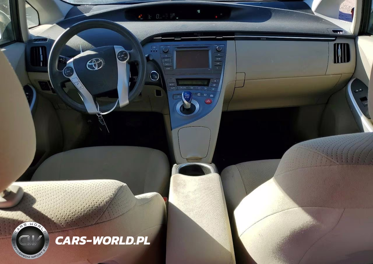 2014 Toyota Prius Two VIN:JTDKN3DU9E0365714 - 8