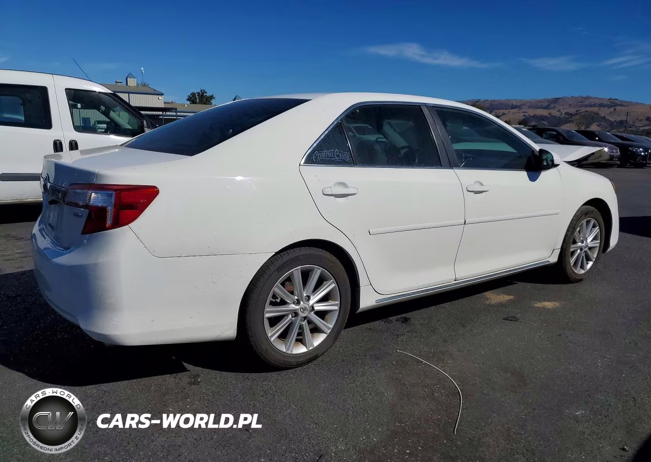 2012 Toyota Camry Xle VIN:4T1BF1FK8CU532949 - 3