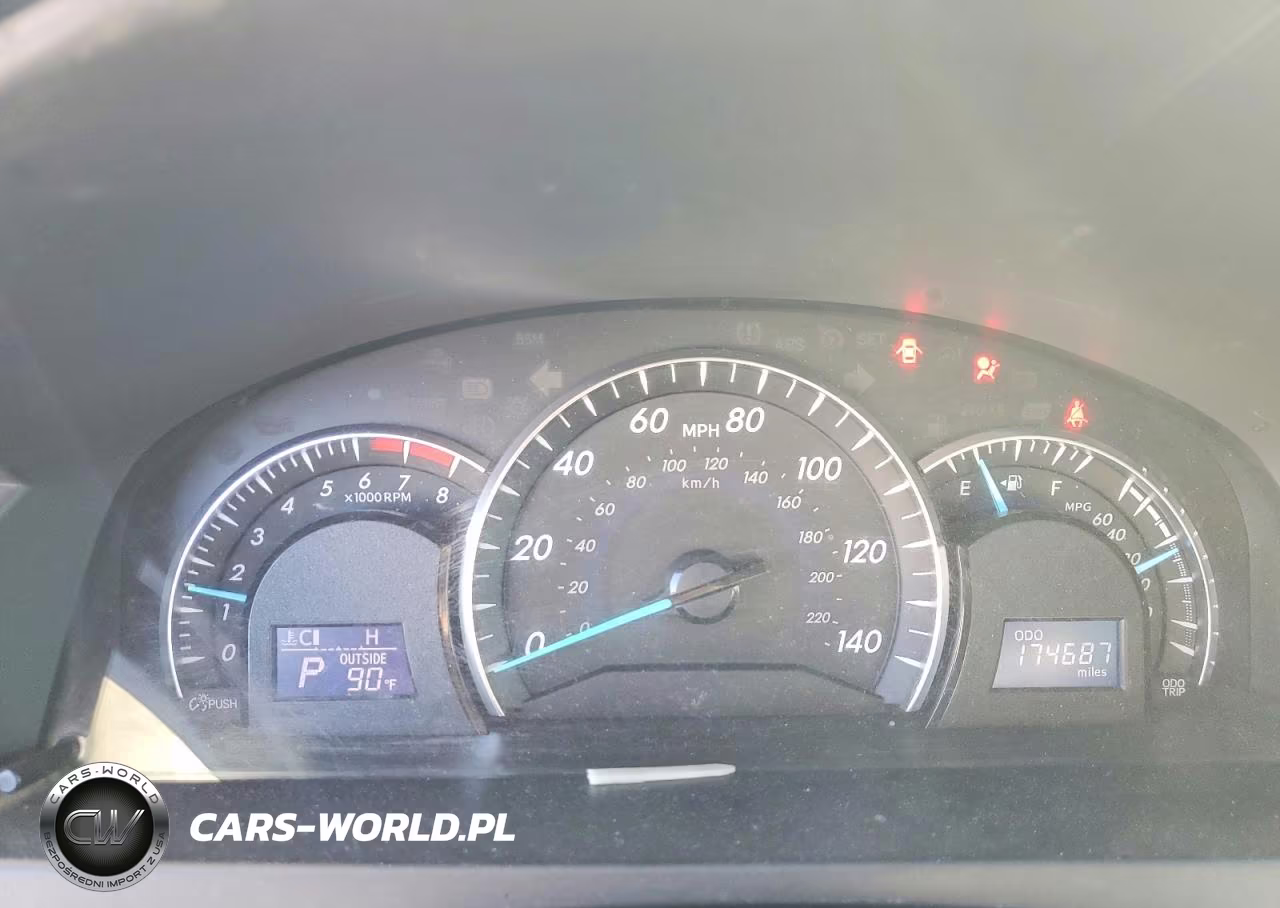 2012 Toyota Camry Xle VIN:4T1BF1FK8CU532949 - 9