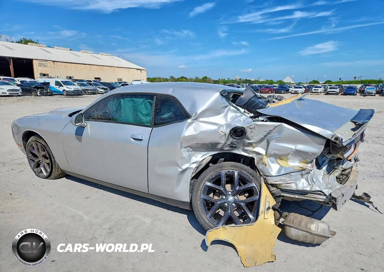2020 Dodge Challenger Sxt VIN:2C3CDZAG4LH110099 - 2
