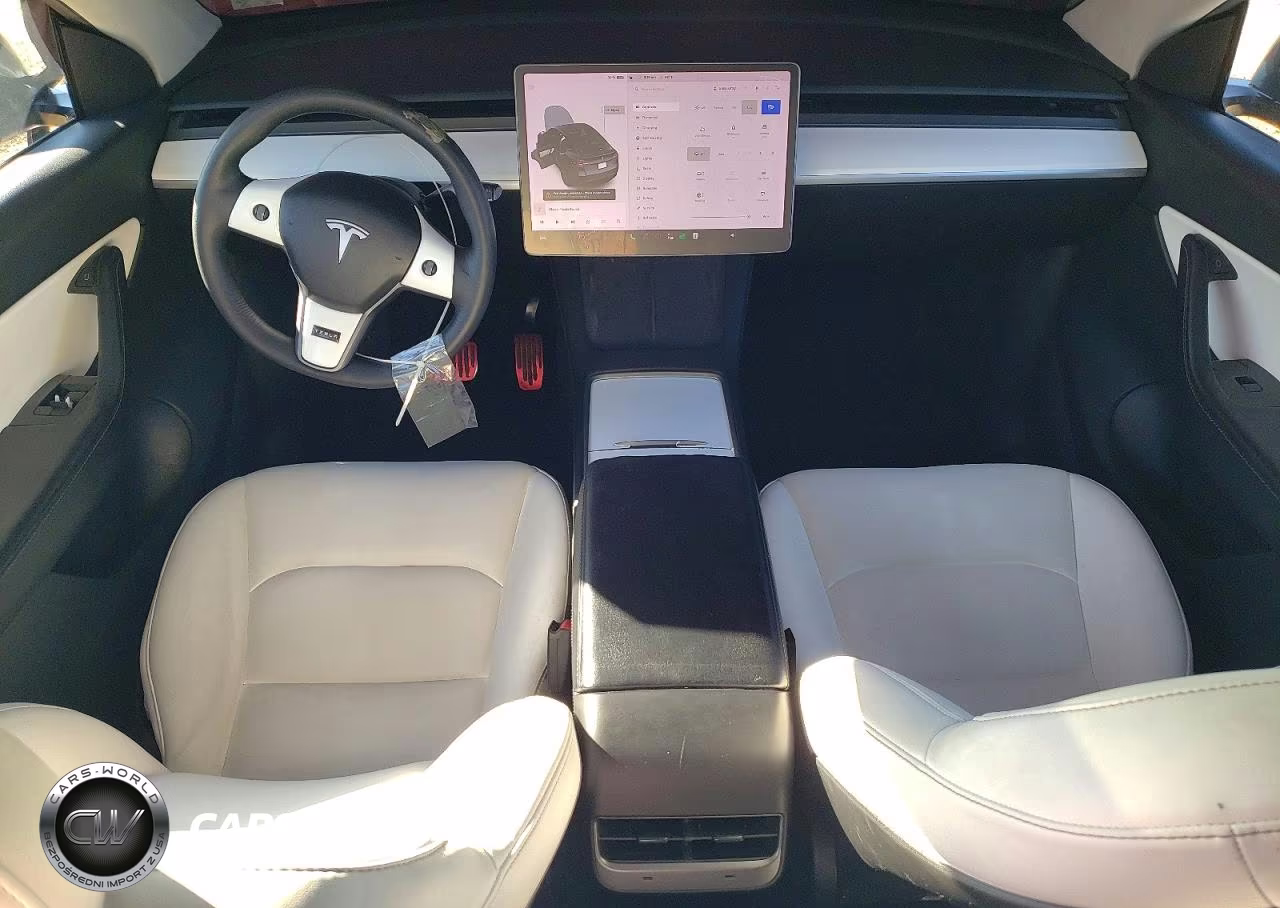 2021 Tesla Model Y VIN:5YJYGDEE2MF189977 - 8