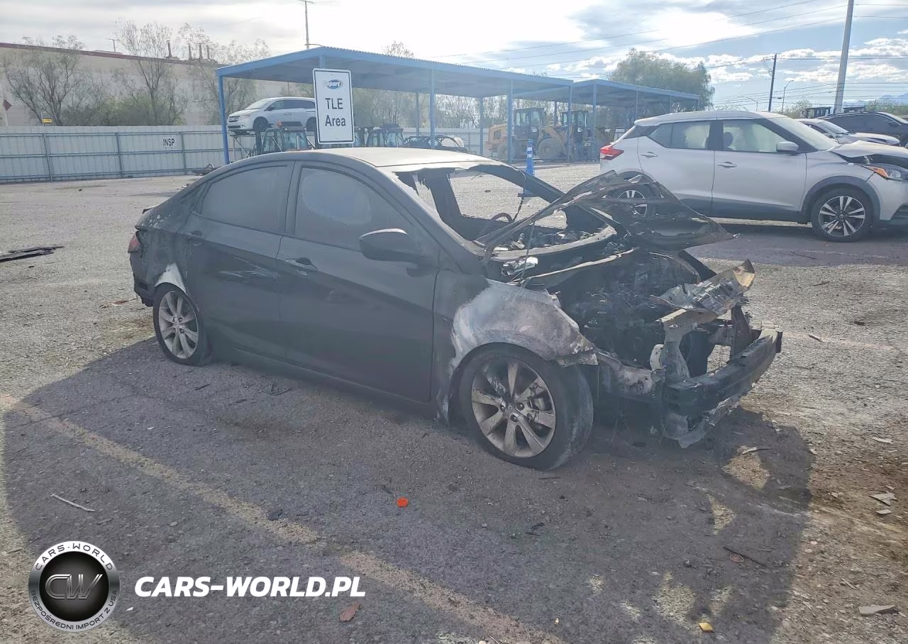2012 Hyundai Accent Gls VIN:KMHCU4AE7CU179844 - 4