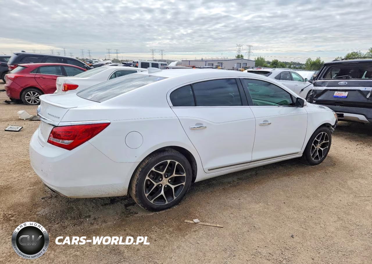 2016 Buick Lacrosse Sport Touring VIN:1G4G45G35GF176349 - 3