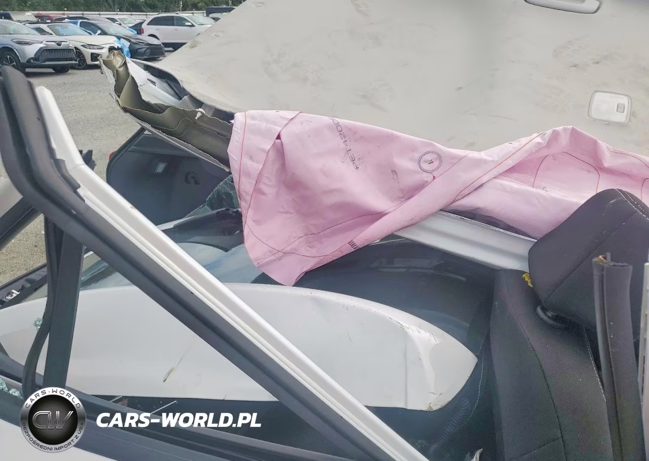 2026 Hyundai Venue Sel VIN:KMHRC8A3XTU445246 - 11