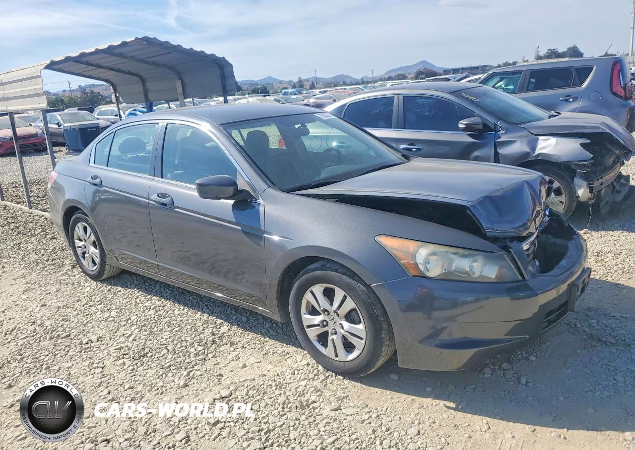 2010 Honda Accord Lxp VIN:1HGCP2F46AA067570 - 4