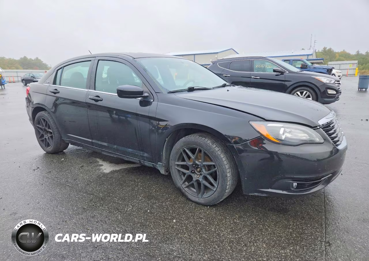 2013 Chrysler 200 Touring VIN:1C3CCBBG7DN720127 - 4
