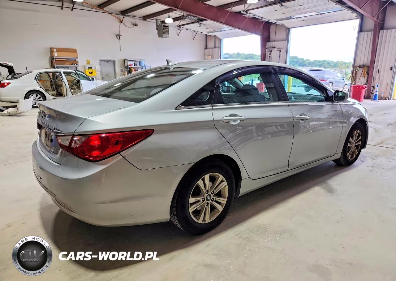 2011 Hyundai Sonata Gls VIN:5NPEB4AC1BH194043 - 3