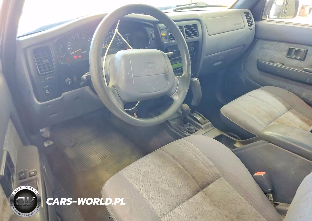 2000 Toyota Tacoma V6 VIN:4TAWN72N0YZ612389 - 8