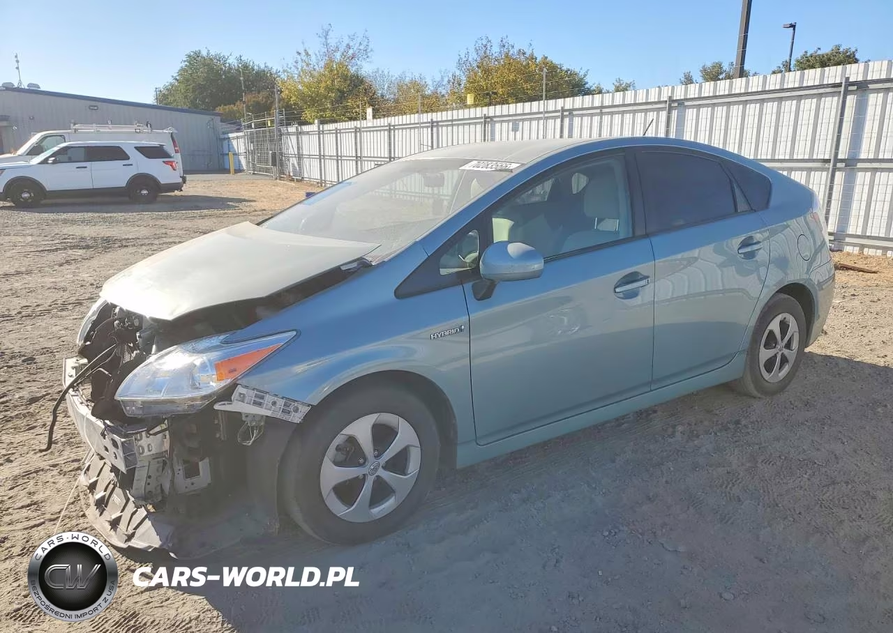 2014 Toyota Prius Three