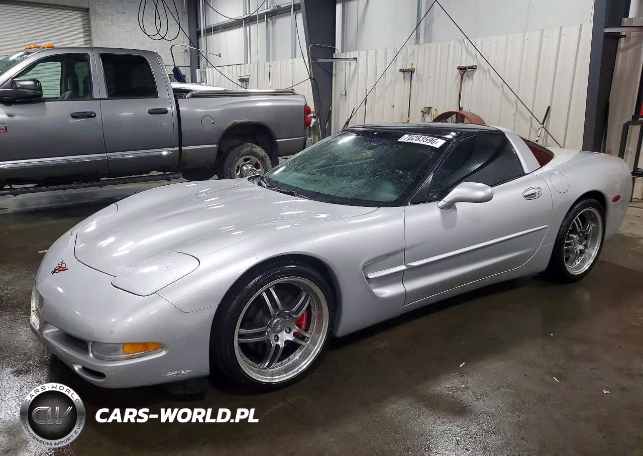 2001 Chevrolet Corvette VIN:1G1YY22G815129974 - 1