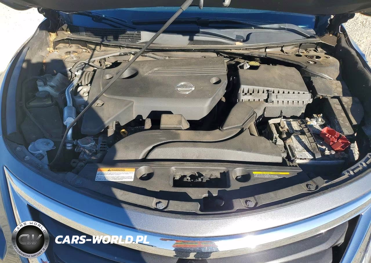 2015 Nissan Altima 2.5 S VIN:1N4AL3AP5FN373173 - 11