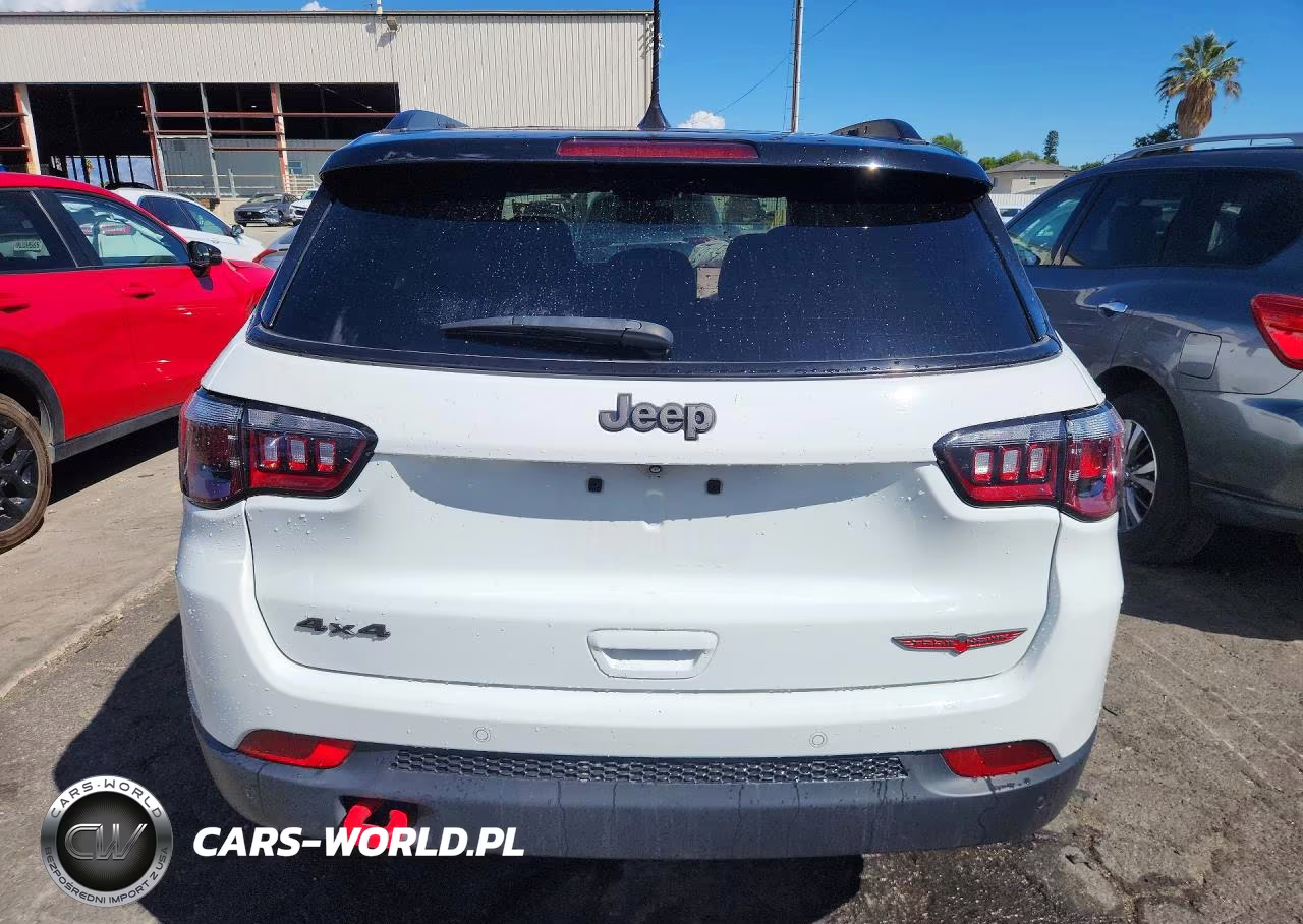 2025 Jeep Compass Trailhawk VIN:3C4NJDDN6ST557372 - 6