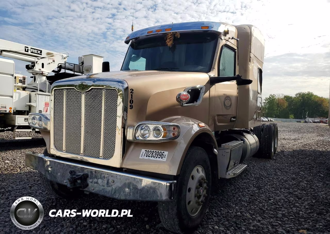 PETERBILT 567