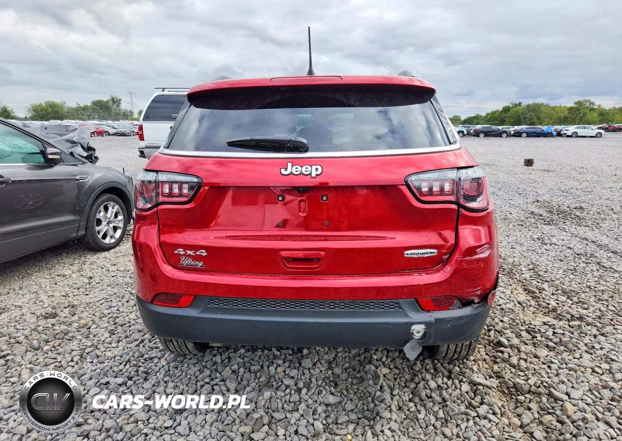 2024 Jeep Compass Latitude Lux VIN:3C4NJDFN9RT175585 - 6