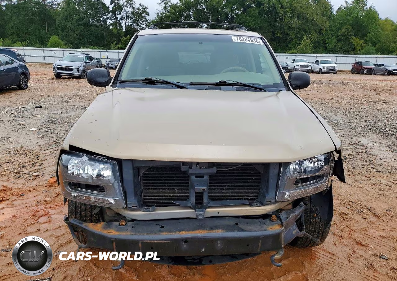 2004 Chevrolet Trailblazer Ls VIN:1GNDT13SX42411600 - 5