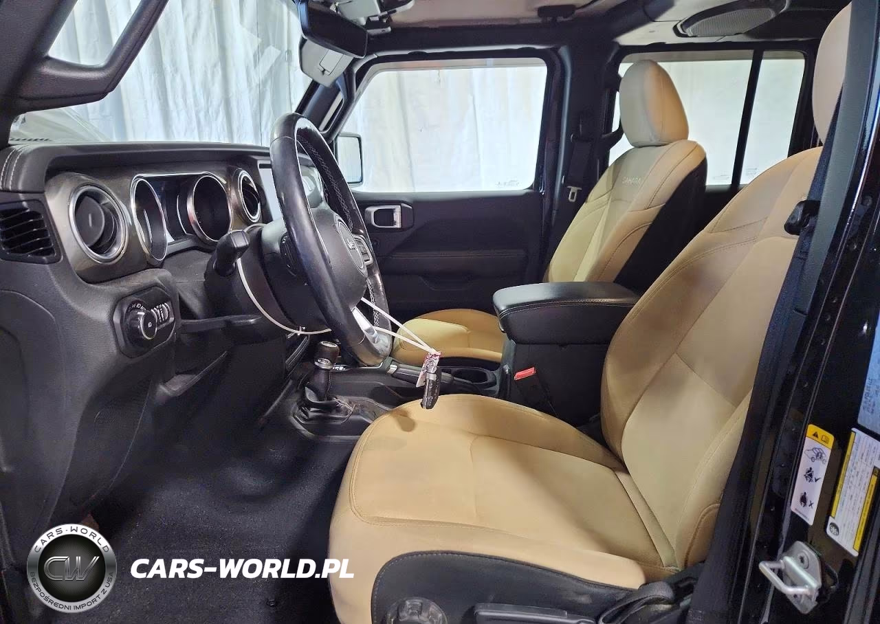 2019 Jeep Wrangler Unlimited Sahara VIN:1C4HJXEG2KW515337 - 7