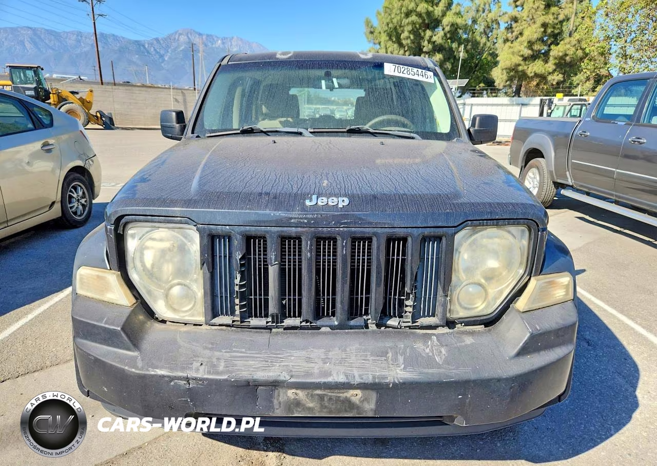 2009 Jeep Liberty Sport VIN:1J8GP28K59W532407 - 5