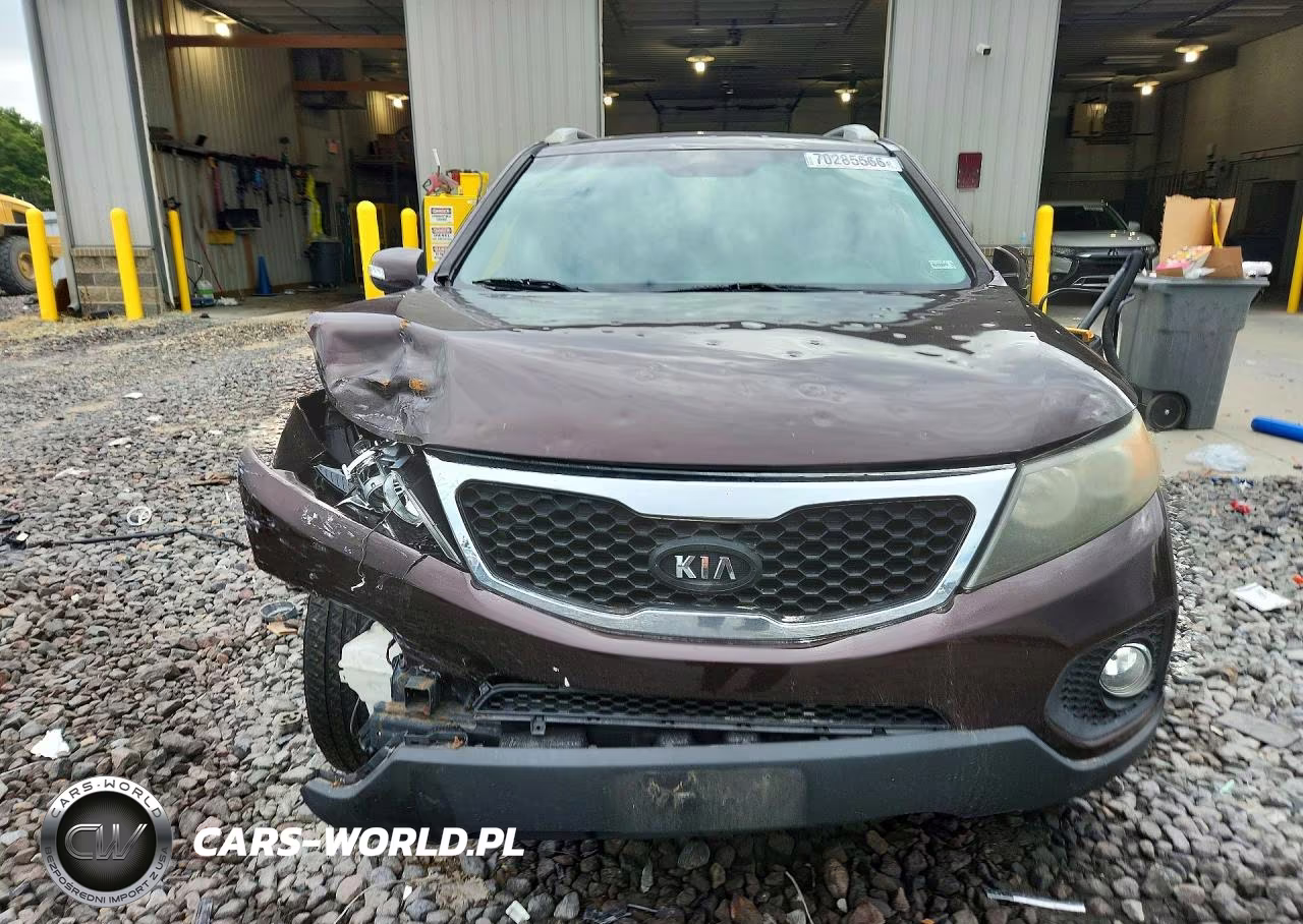 2012 Kia Sorento Lx VIN:5XYKT3A69CG223298 - 5