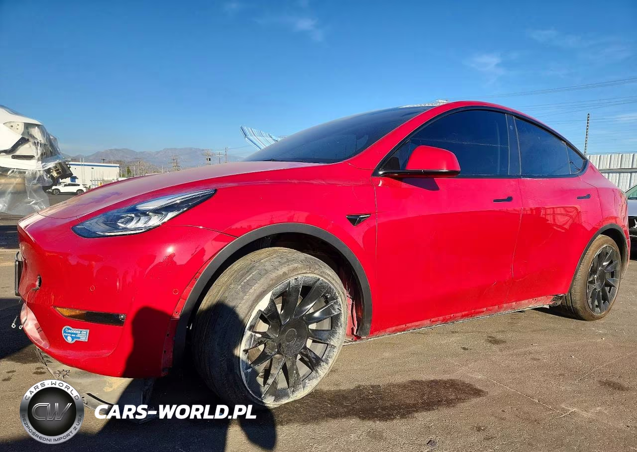 2021 Tesla Model Y – zdjęcie 1 z 13