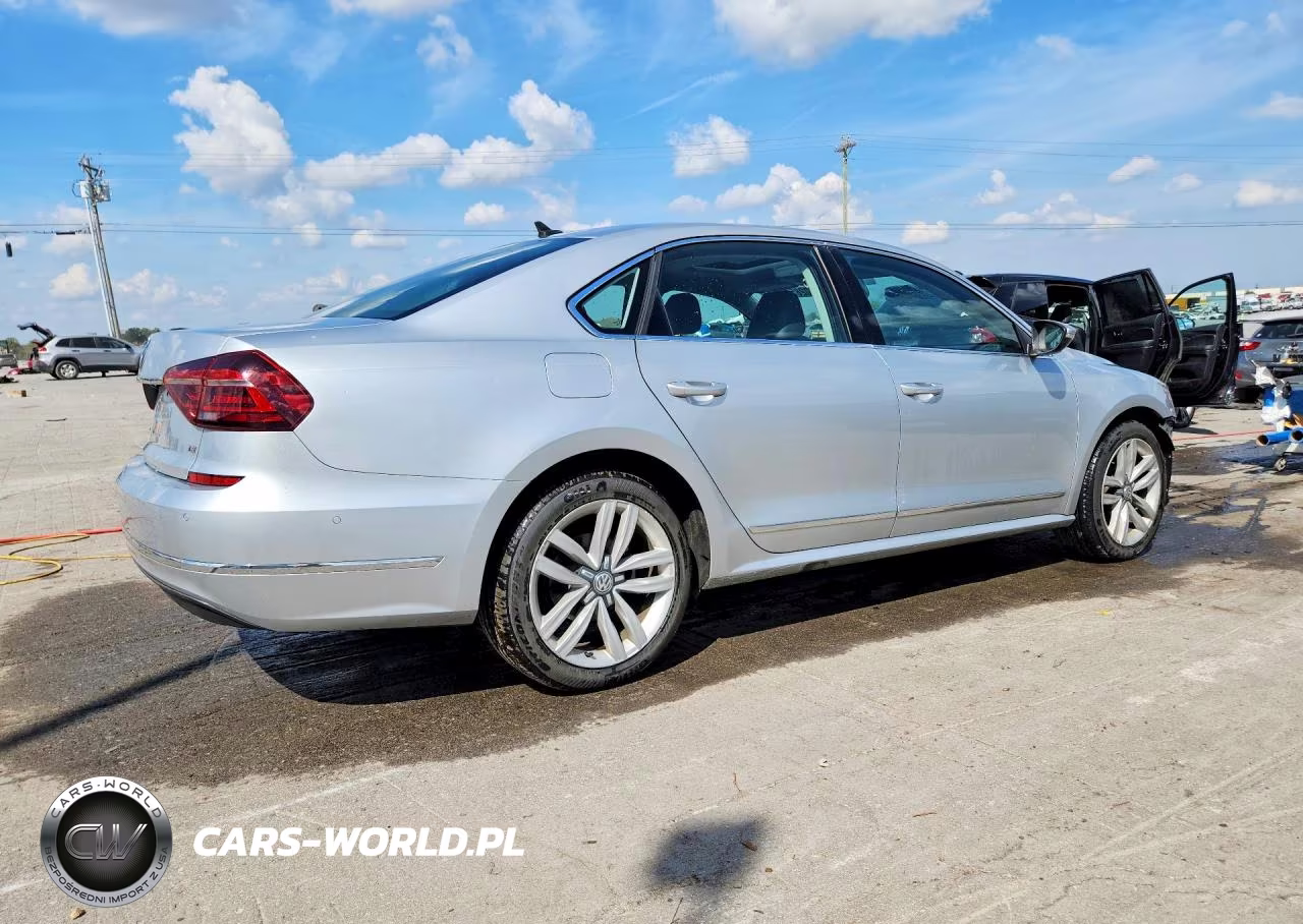 2017 Volkswagen Passat Sel Premium VIN:1VWCT7A37HC032022 - 3