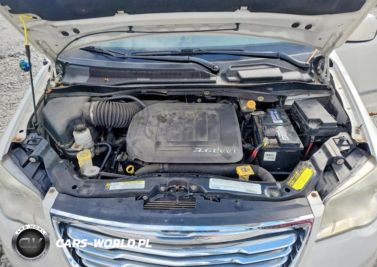 2012 Chrysler Town & Country Touring VIN:2C4RC1BG7CR158196 - 12