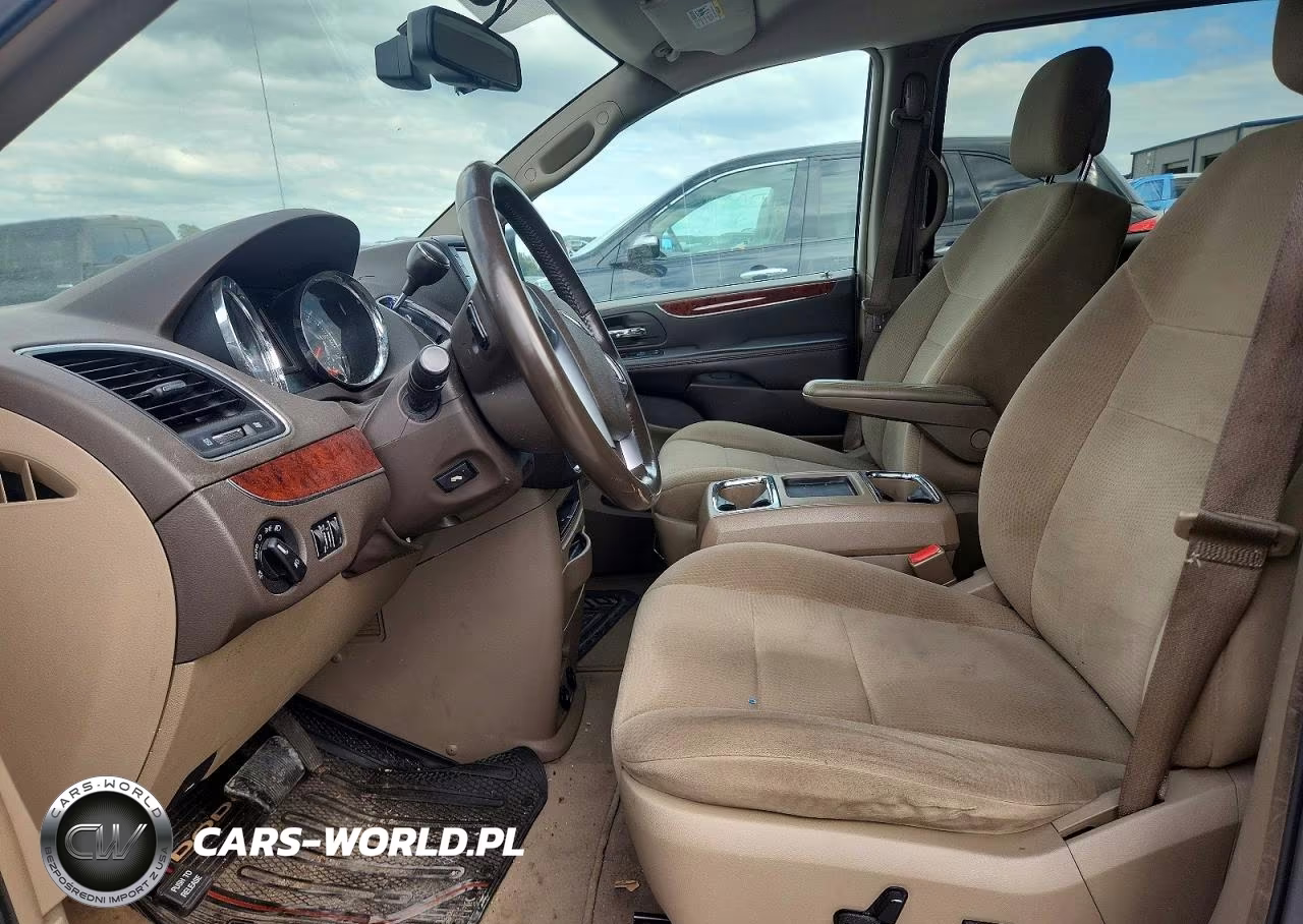2012 Chrysler Town & Country Touring VIN:2C4RC1BG7CR158196 - 7