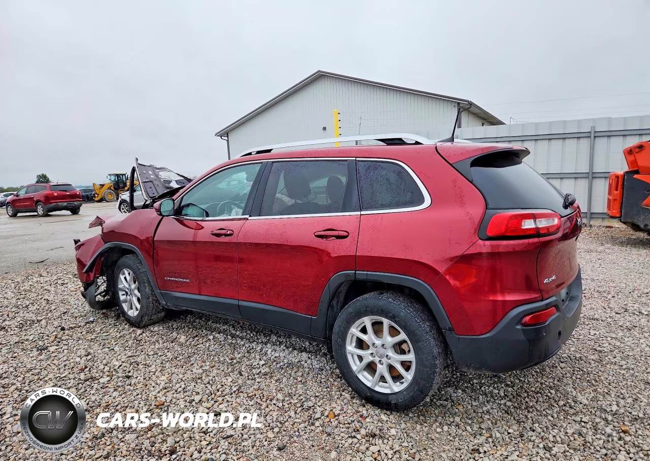 2017 Jeep Cherokee Latitude VIN:1C4PJMCB8HW590795 - 2