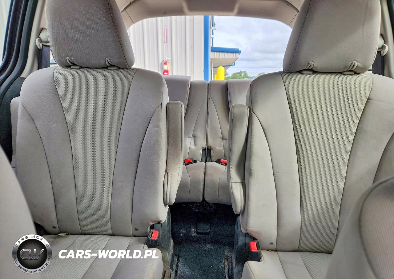 2013 Mazda 5 VIN:JM1CW2BLXD0146734 - 10