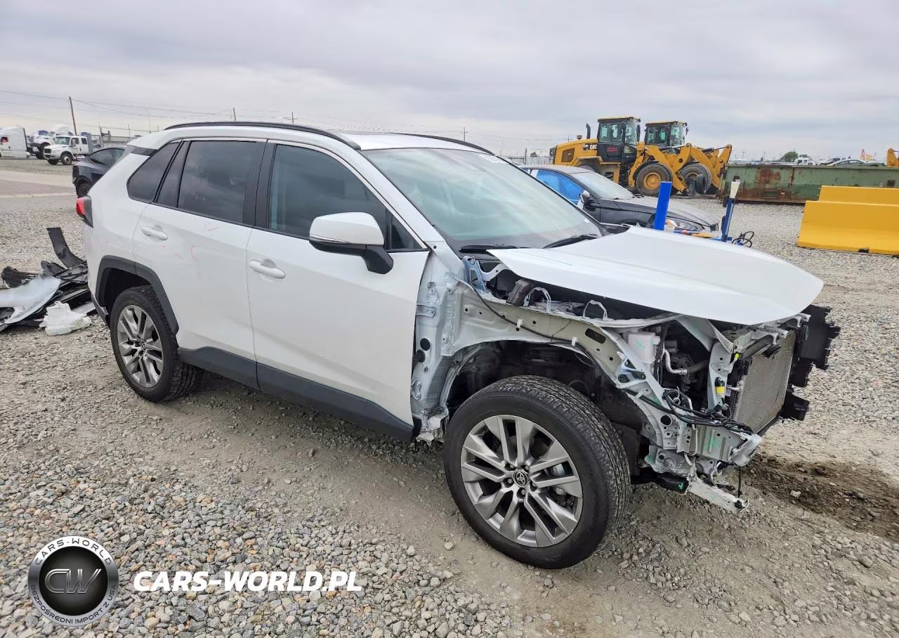 2023 Toyota Rav4 Xle Premium VIN:2T3A1RFV4PW406751 - 4