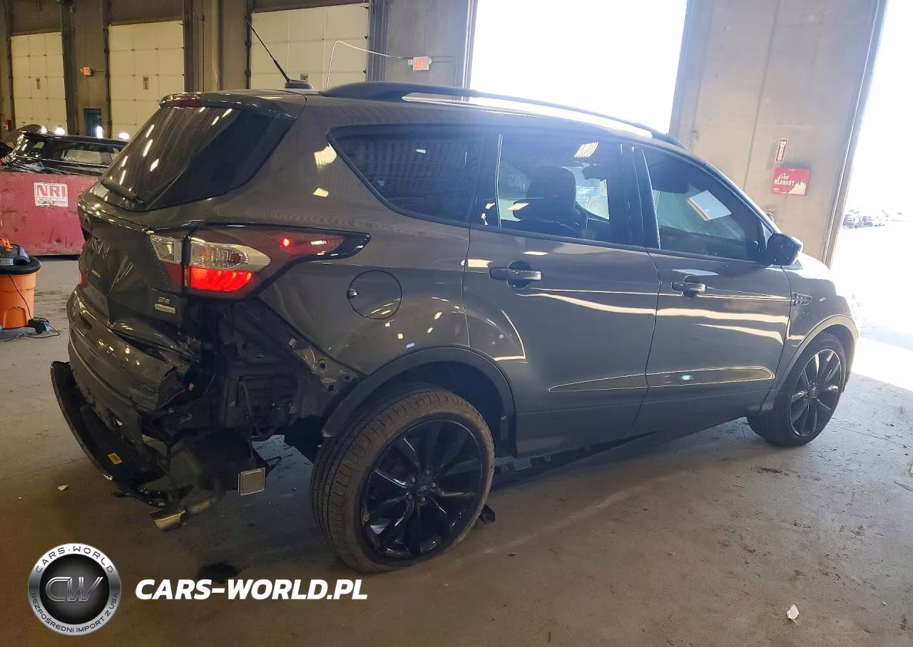 2017 Ford Escape Se VIN:1FMCU0GD1HUE76798 - 3