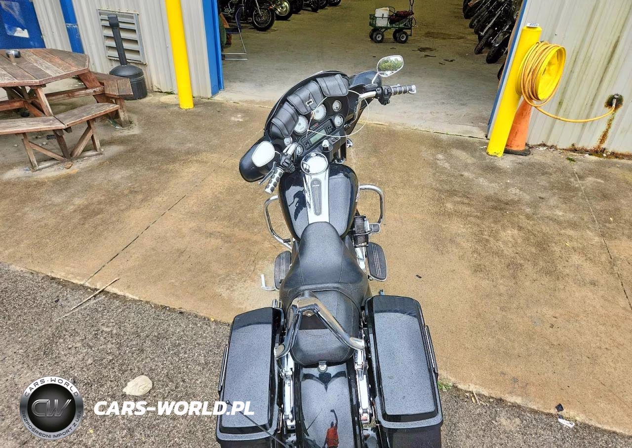2013 Harley-Davidson Flhx Street Glide VIN:1HD1KBM19DB644747 - 6