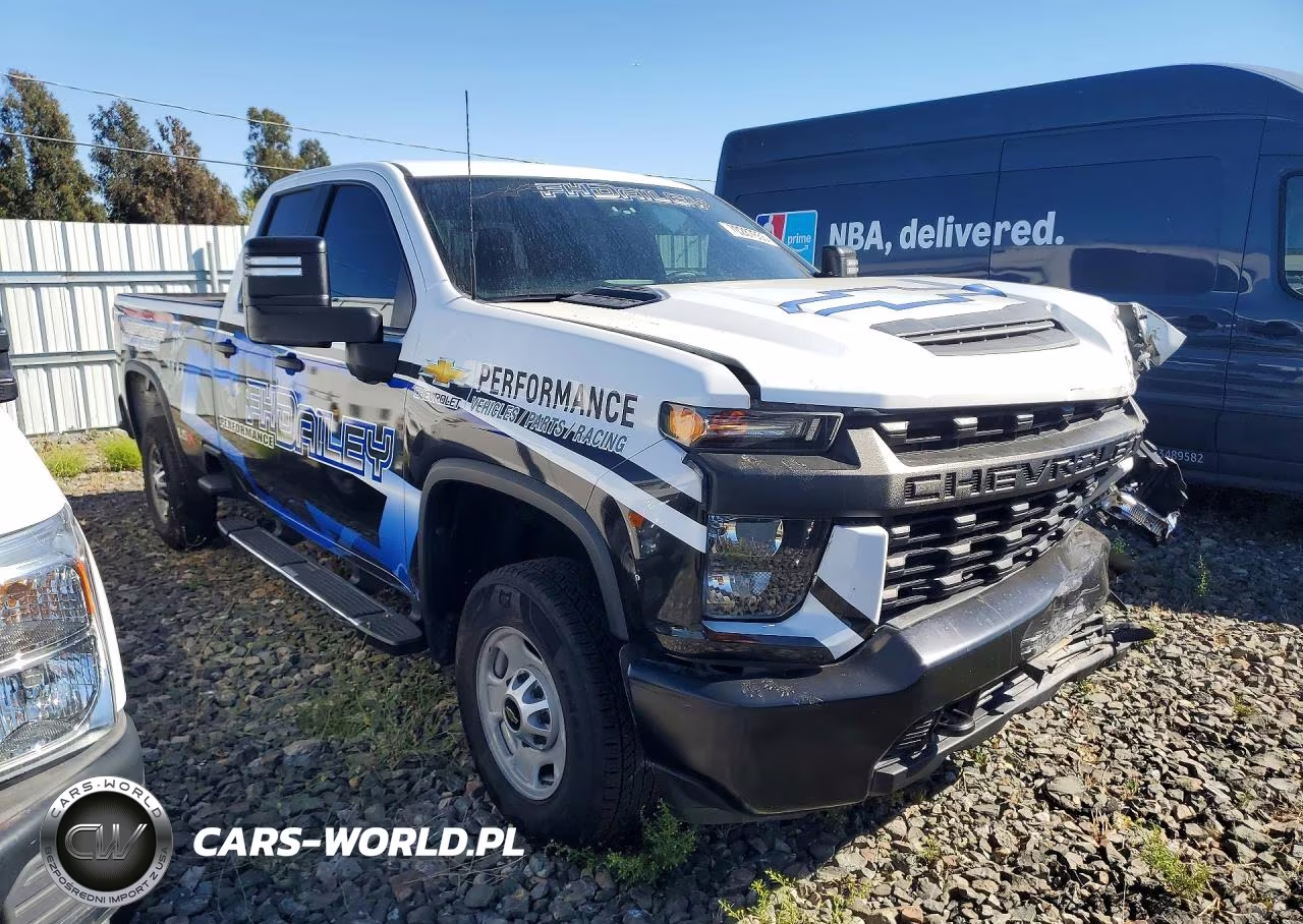2022 Chevrolet Silverado C2500 Heavy Duty VIN:1GC5WLE7XNF115897 - 4