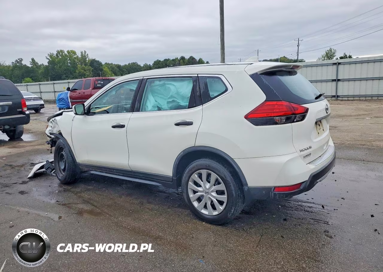 2017 Nissan Rogue S VIN:KNMAT2MT8HP596246 - 2