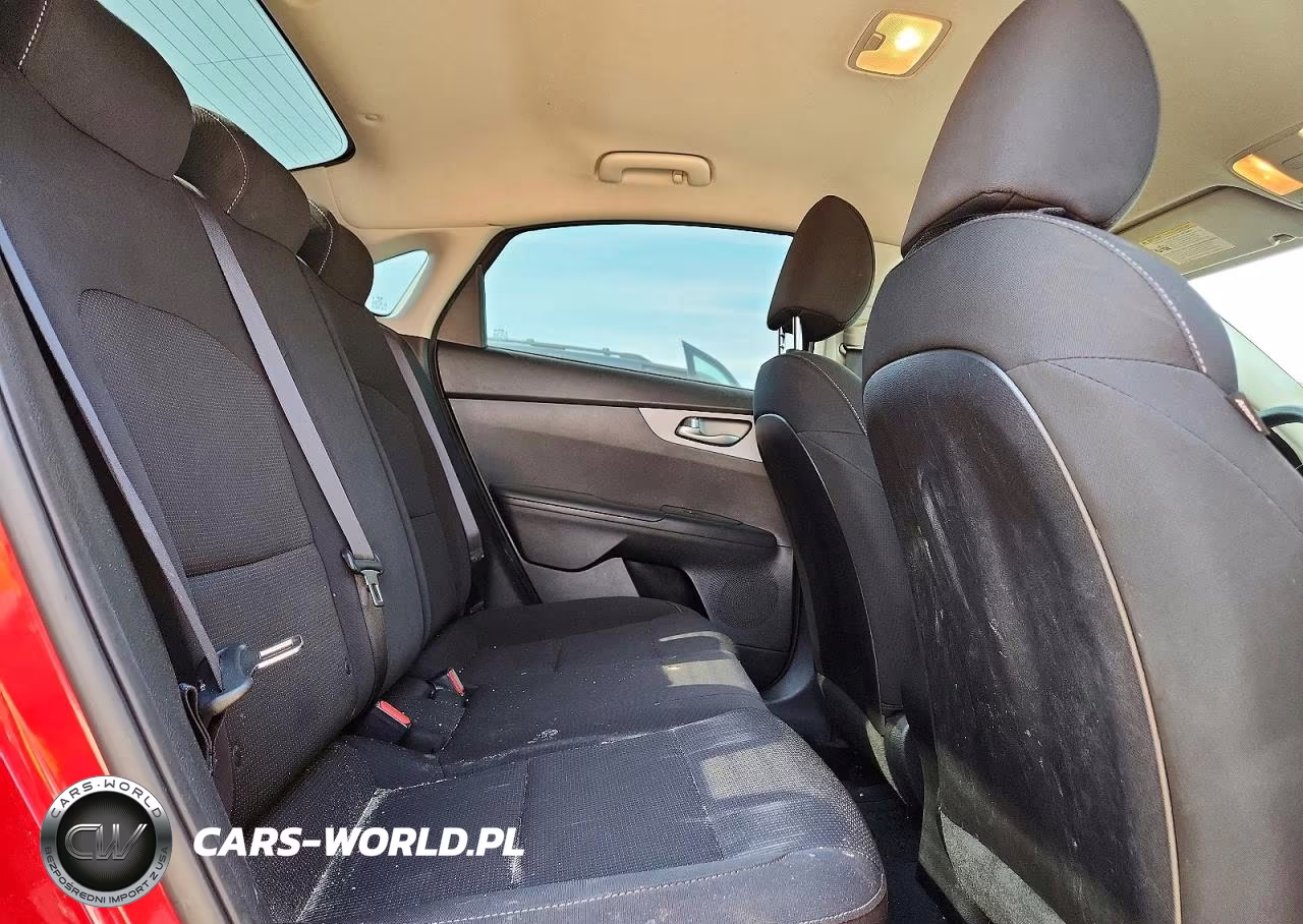 2020 Kia Forte Lxs VIN:3KPF24AD9LE207172 - 10