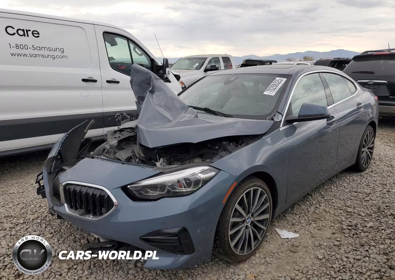 2022 BMW 228Xi