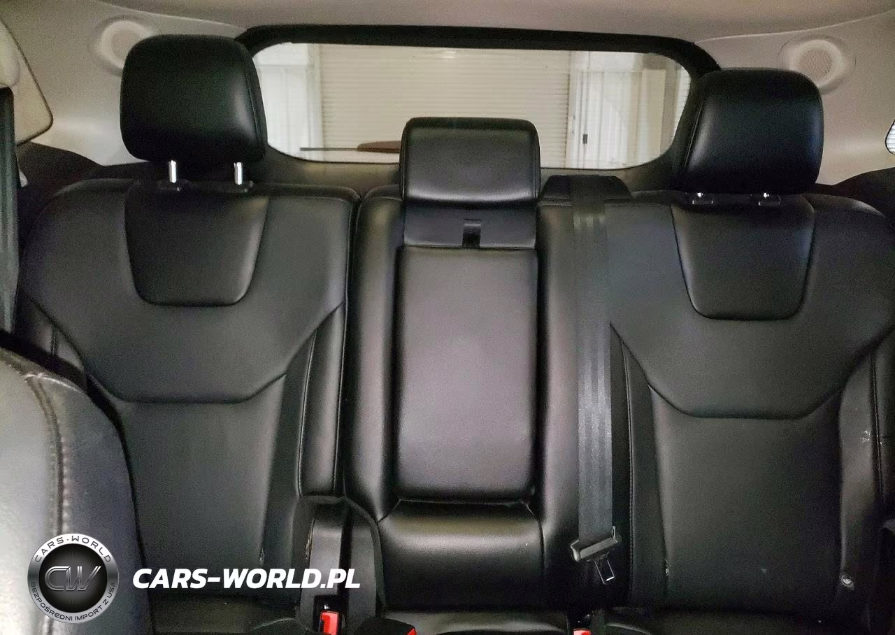2018 Ford Edge Titanium VIN:2FMPK4K97JBC50066 - 10