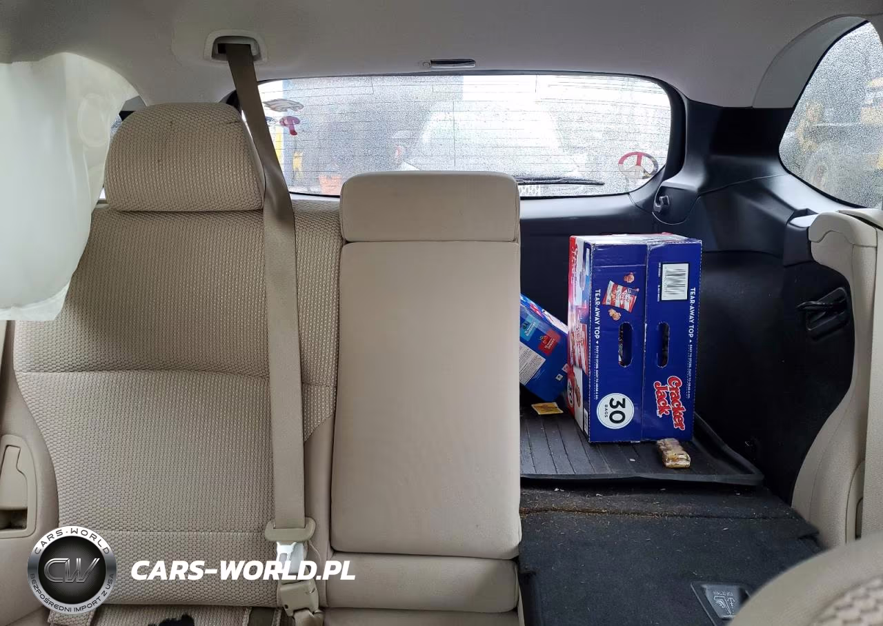 2018 Subaru Outback 2.5I Premium 2.5I Premium VIN:4S4BSACC2J3317840 - 10