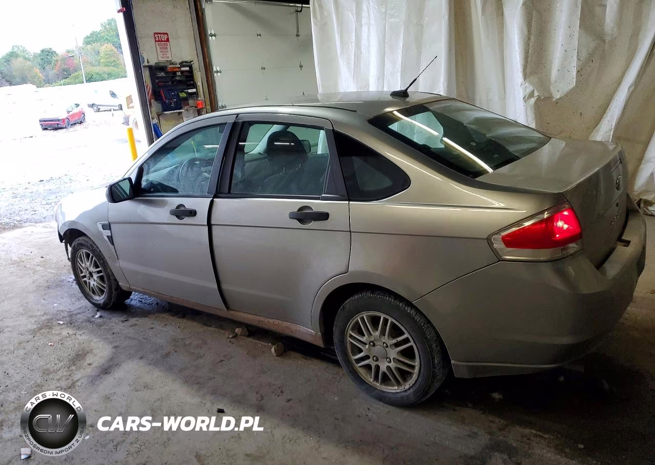 2008 Ford Focus Se VIN:1FAHP35N18W111899 - 2