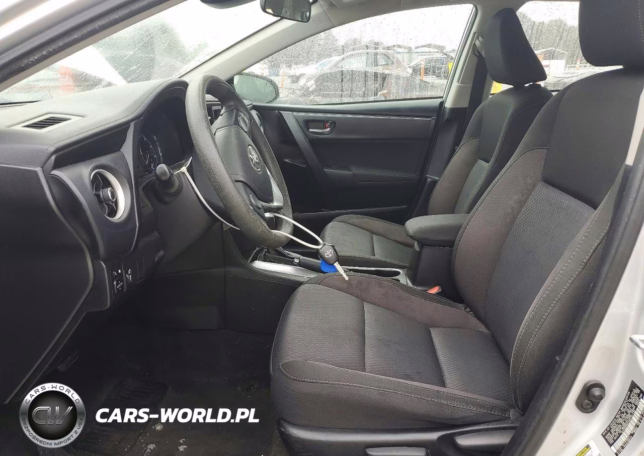 2017 Toyota Corolla Le VIN:5YFBURHE2HP707135 - 7