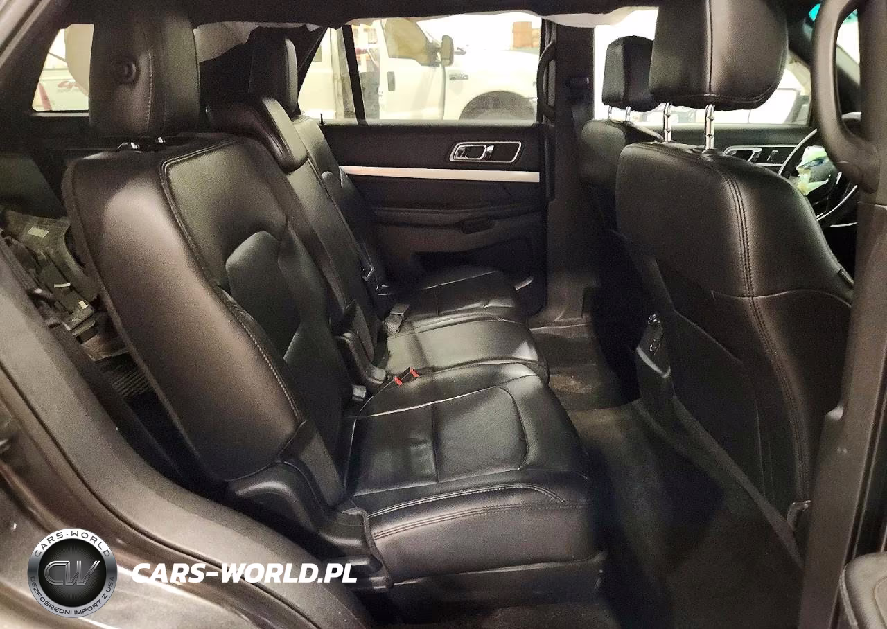 2016 Ford Explorer Xlt VIN:1FM5K8D88GGC19462 - 11