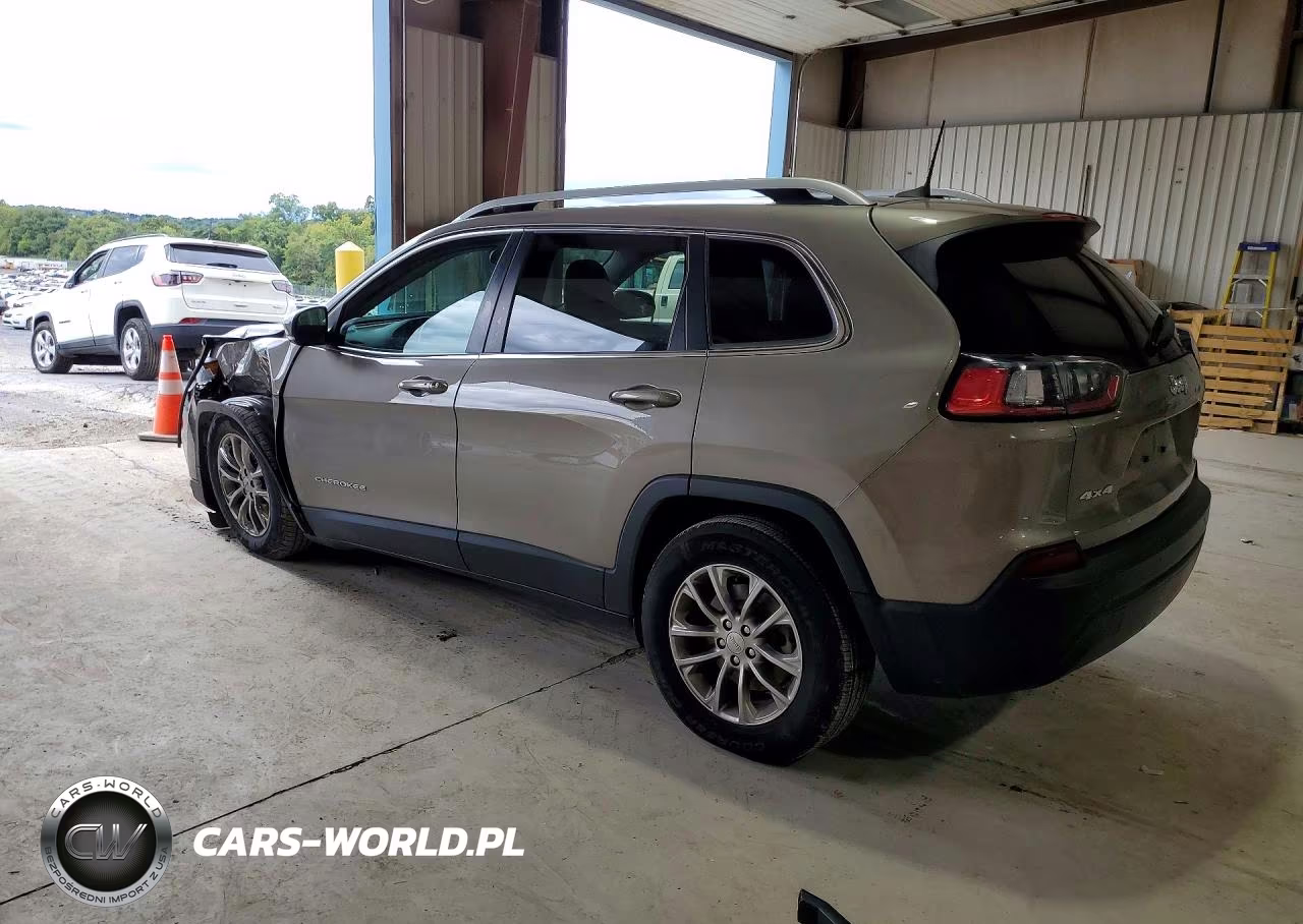 2019 Jeep Cherokee Latitude Plus VIN:1C4PJMLB2KD372063 - 2